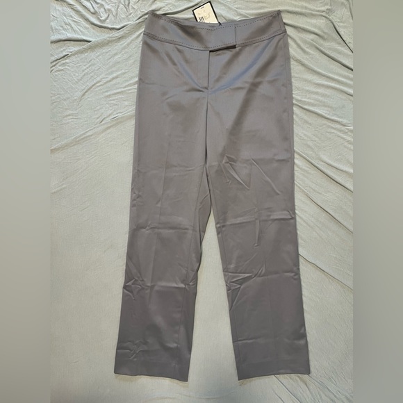 St. John Grey Slacks NWT Size 6 - Picture 1 of 6